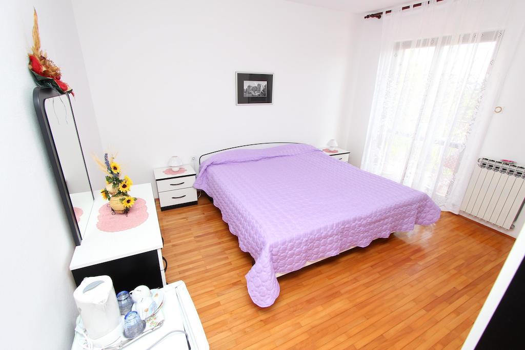 Rooms And Apartment Sanja Rovinj Chambre photo