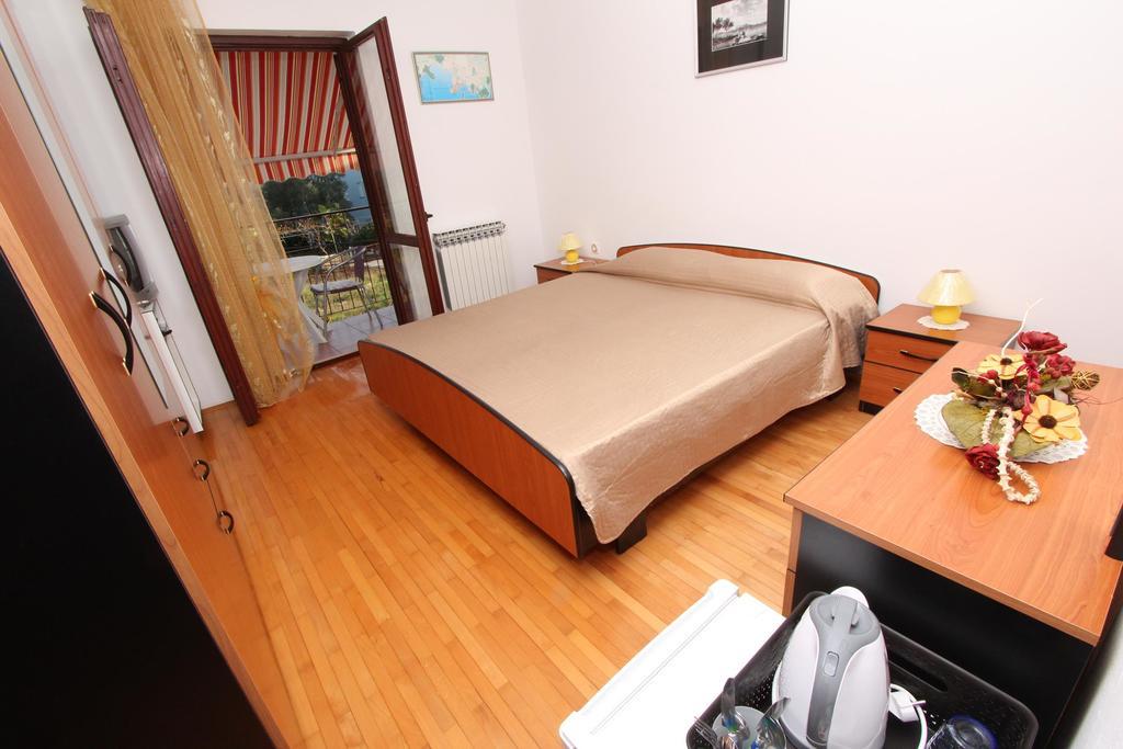 Rooms And Apartment Sanja Rovinj Extérieur photo